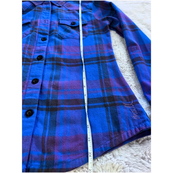 EUC O’Neill Button Flannel Size Medium Gorgeous Blue - Picture 9 of 12